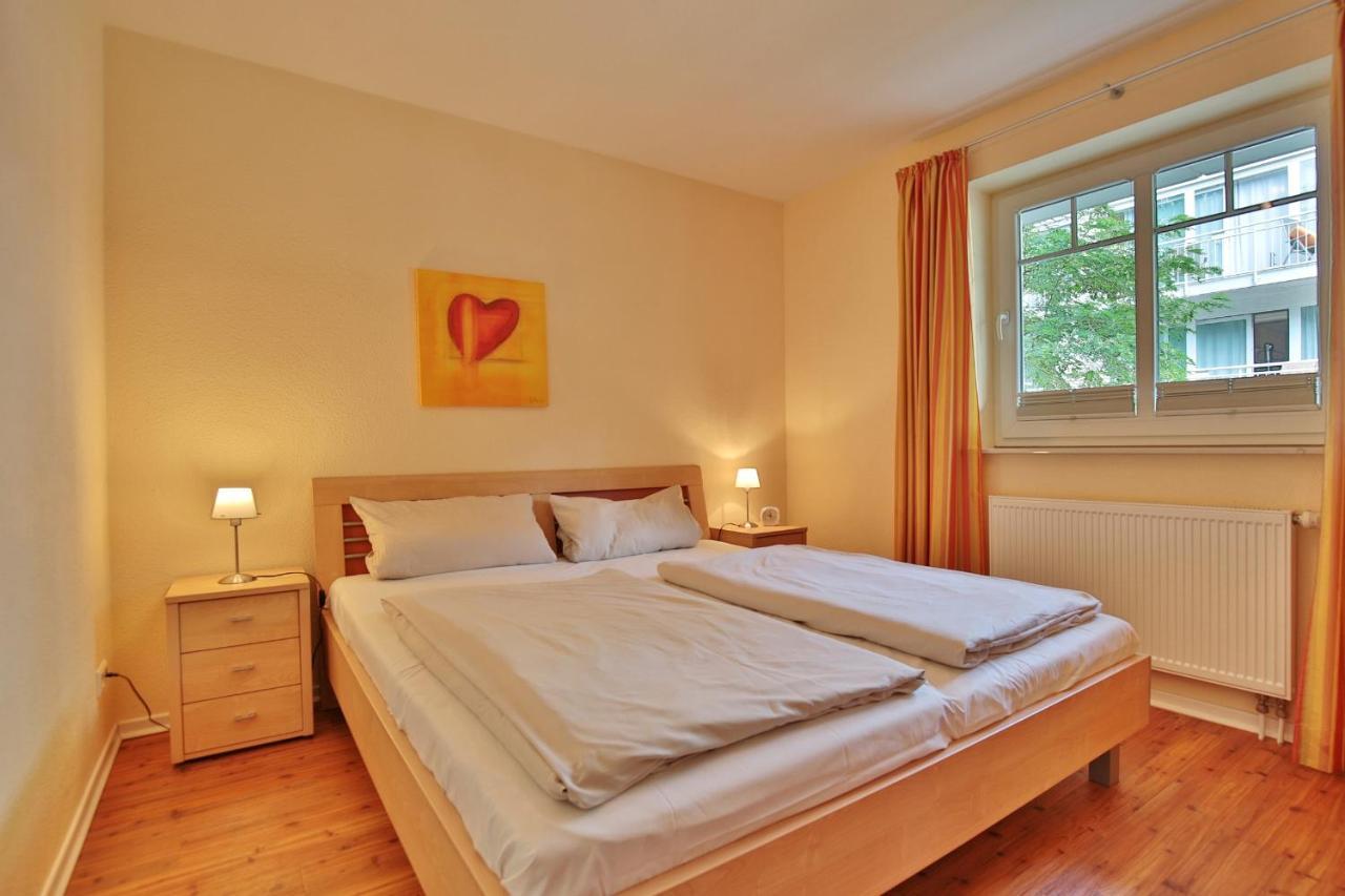 Am Am Strandallee 48 07 * Timmendorfer Strand